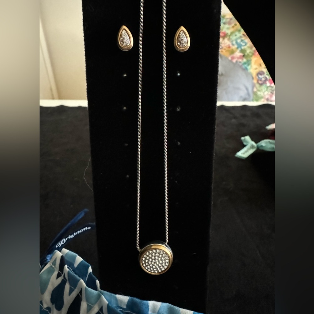 Brighton Two Tone Small Pendant Necklace & Teardrop Stud Earrings
